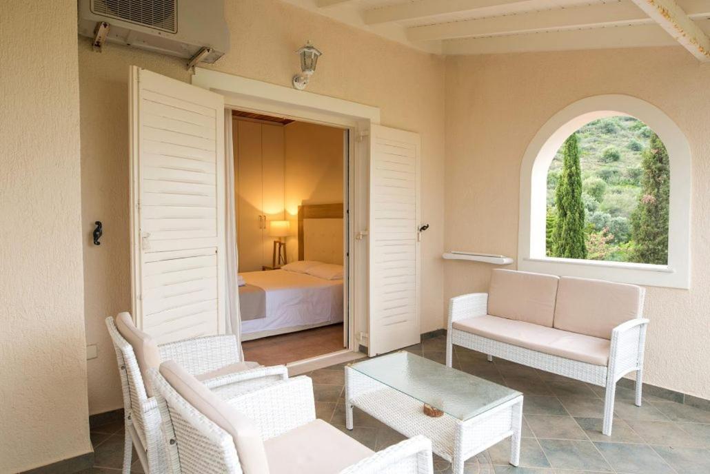 Villa Kastri Apartments 瓦西利基 外观 照片